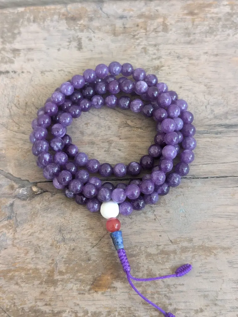 amethystomahhungotp2.webp
