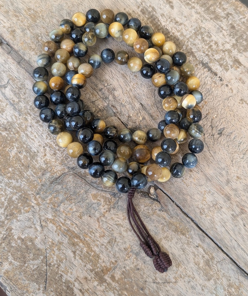 Eagle eye Om ah hung mala