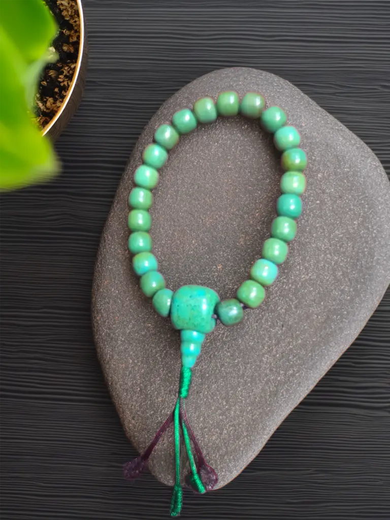 Tibetan Turquoise wrist mala