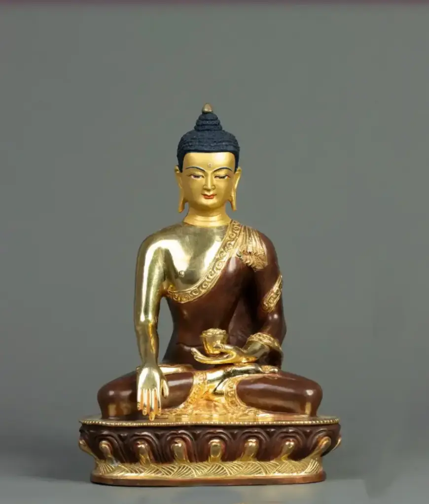 Gold Copper Shakyamuni Buddha Statue