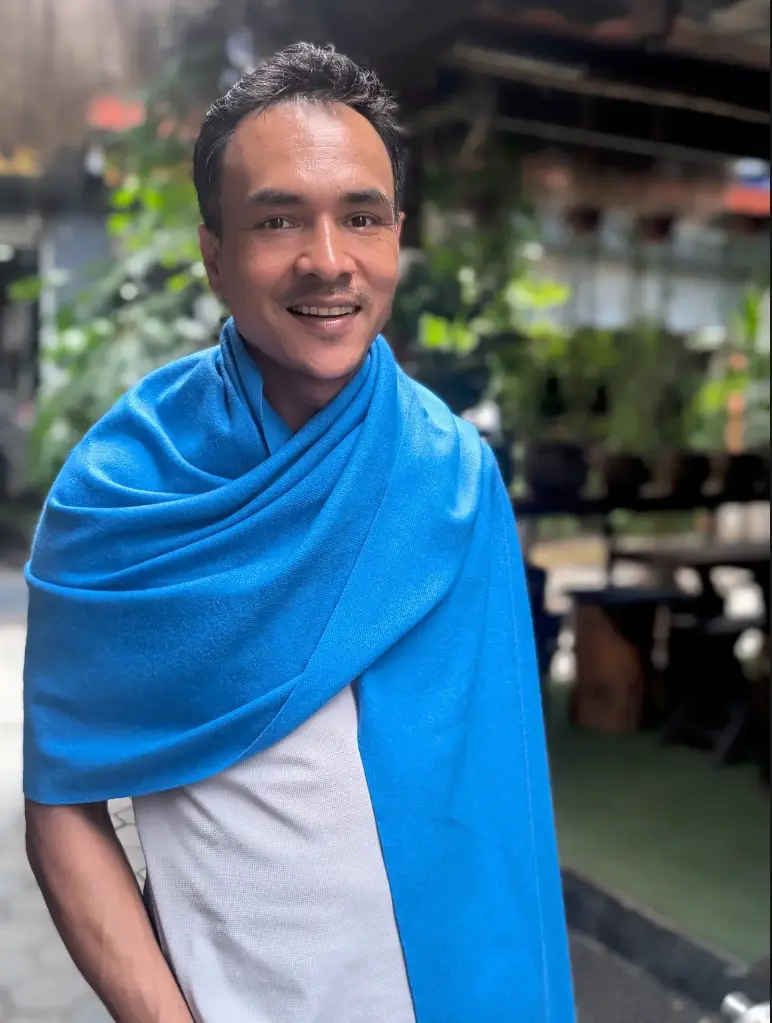 Sky Blue Cashmere Thick Meditation Shawl