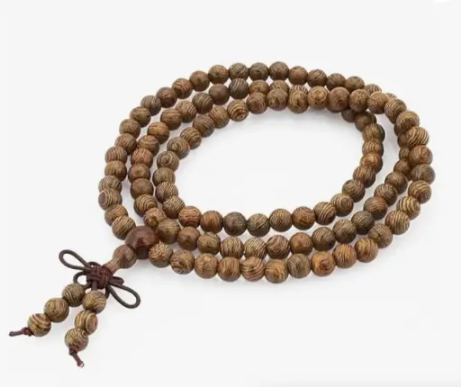 [0001] Agarwood Mala