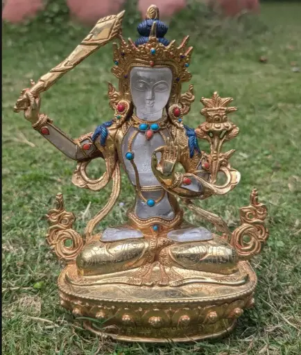[0108] Crystal Manjushri Statue
