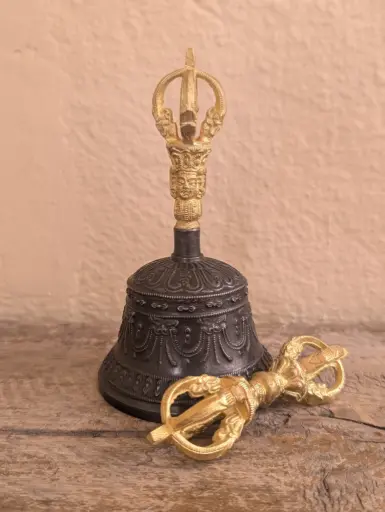 Black and Gold Vajra Bell Set