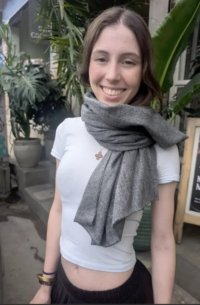 [7000] Gray Lightweight Cashmere Meditation Shawl